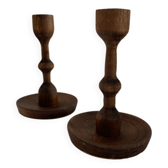 Paire de bougeoirs en bois