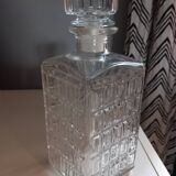 Whiskey decanter and 6 assorted glasses
