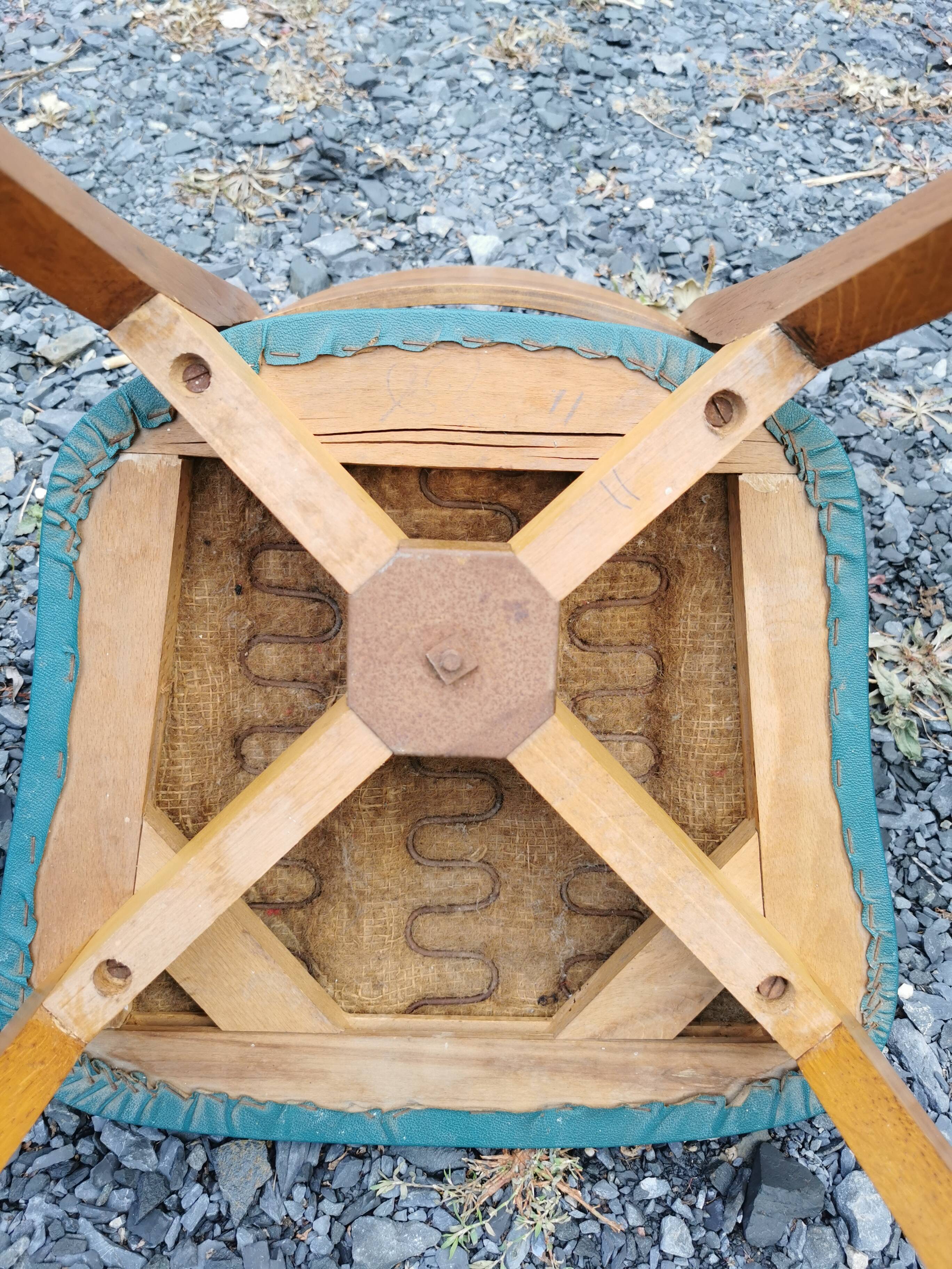 Set 6 vintage chairs