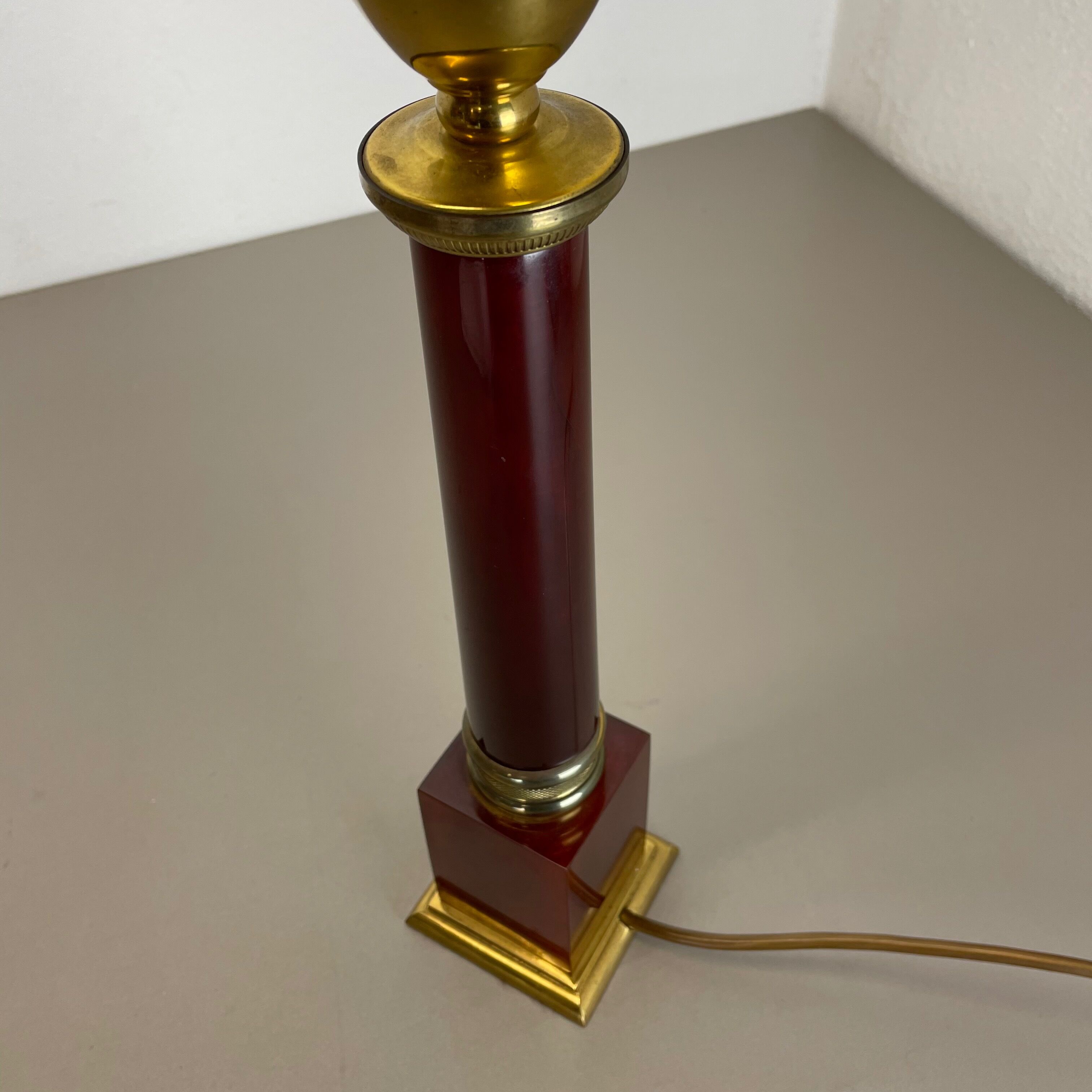 Rare Modernist Red Catalina and Brass Tube Table Light, Italy, 1960s