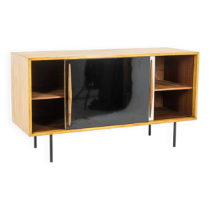 Buffet bas en frêne - portes