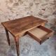 Table française ancienne en noyer – Table de cuisine ou bureau du XIXe siècle avec tiroir (100 × 64 × 74 cm)