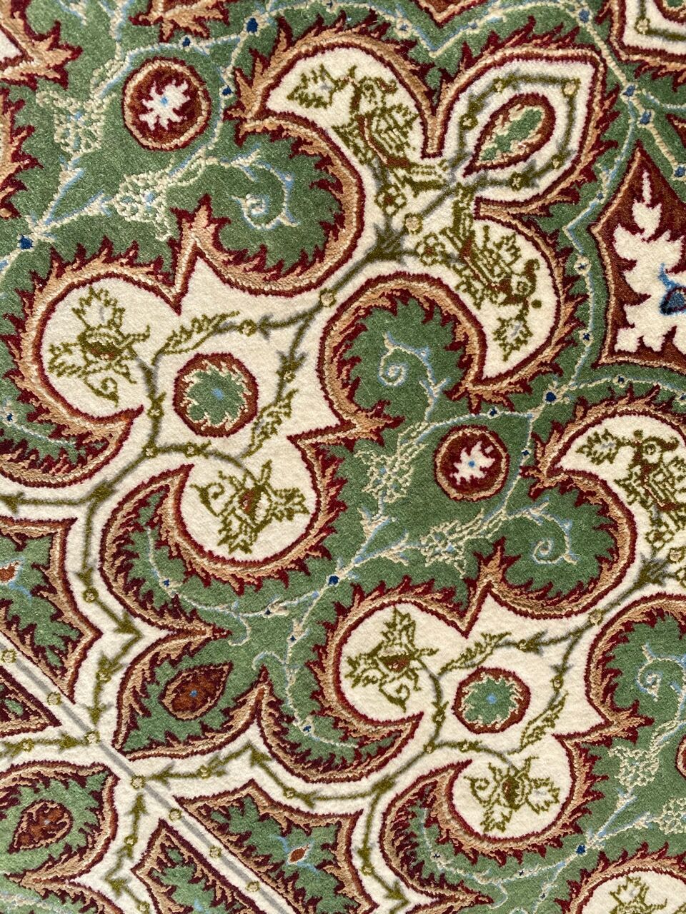 Extra fine Persian carpet Isfahan 110x174 cm