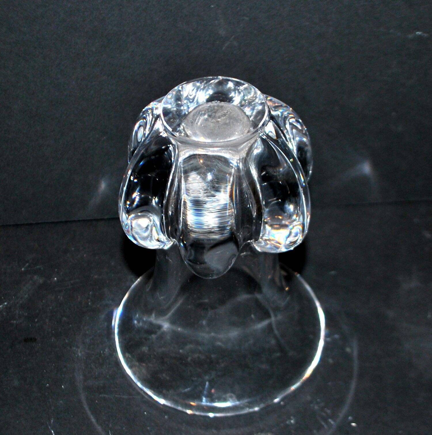 Modernist design vase in Vannes Le Châtel crystal