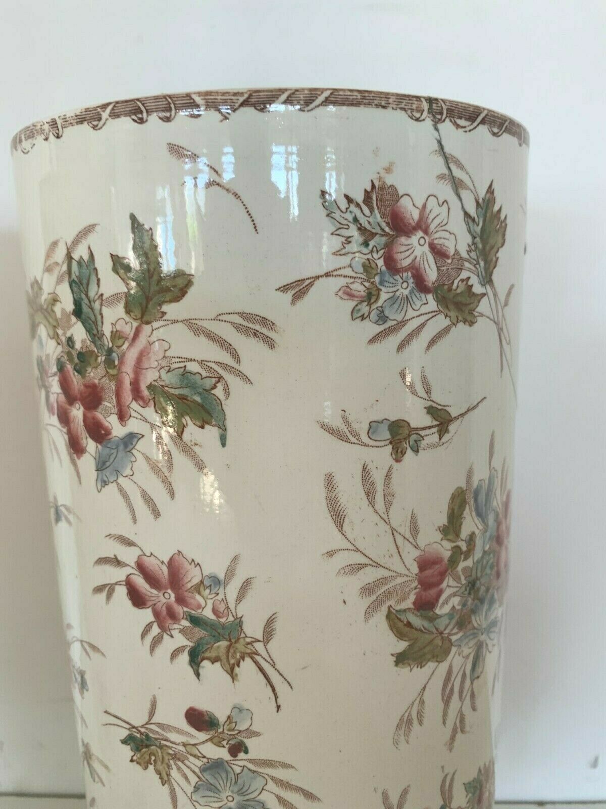 Pair of vases tubes in earthenware decorated XX century