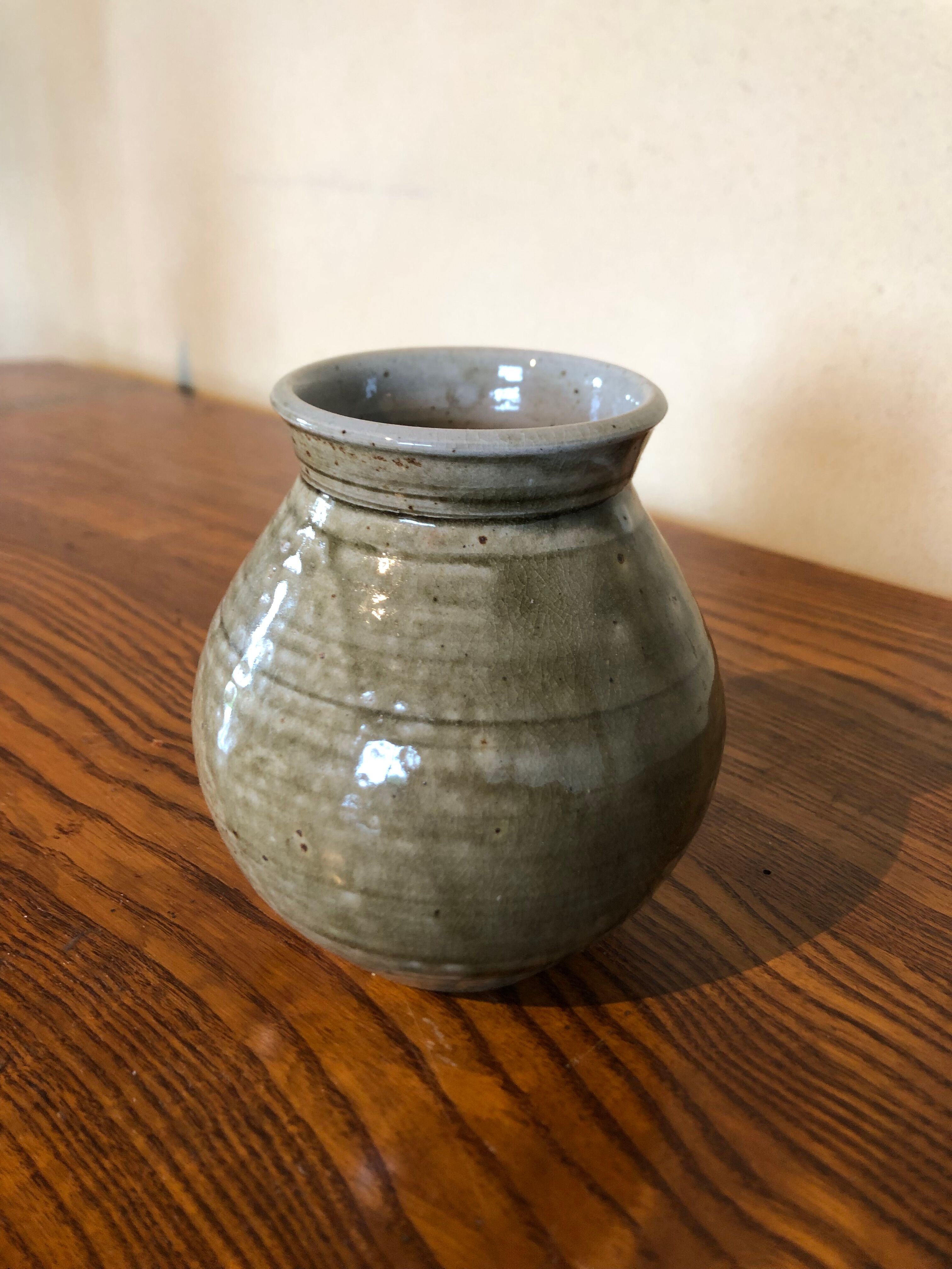 Ceramic vase