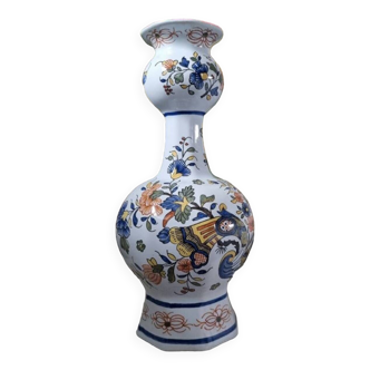 Vase en faïence de Rouen