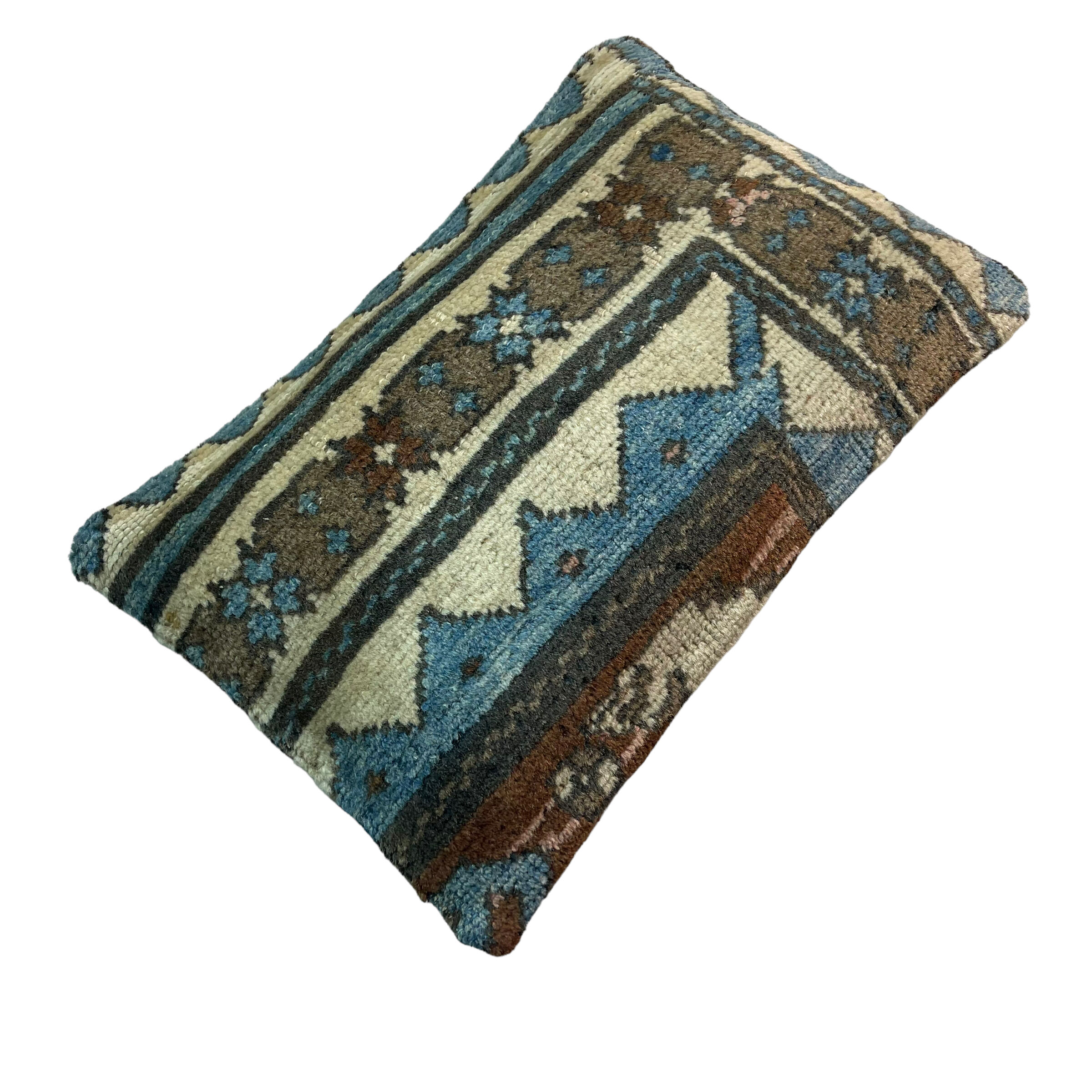 Vintage turkish kilim cushion cover 30x50cm