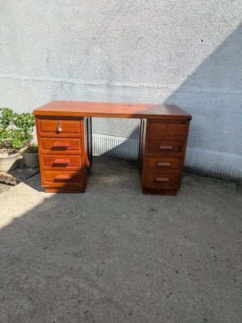 Adult desk
