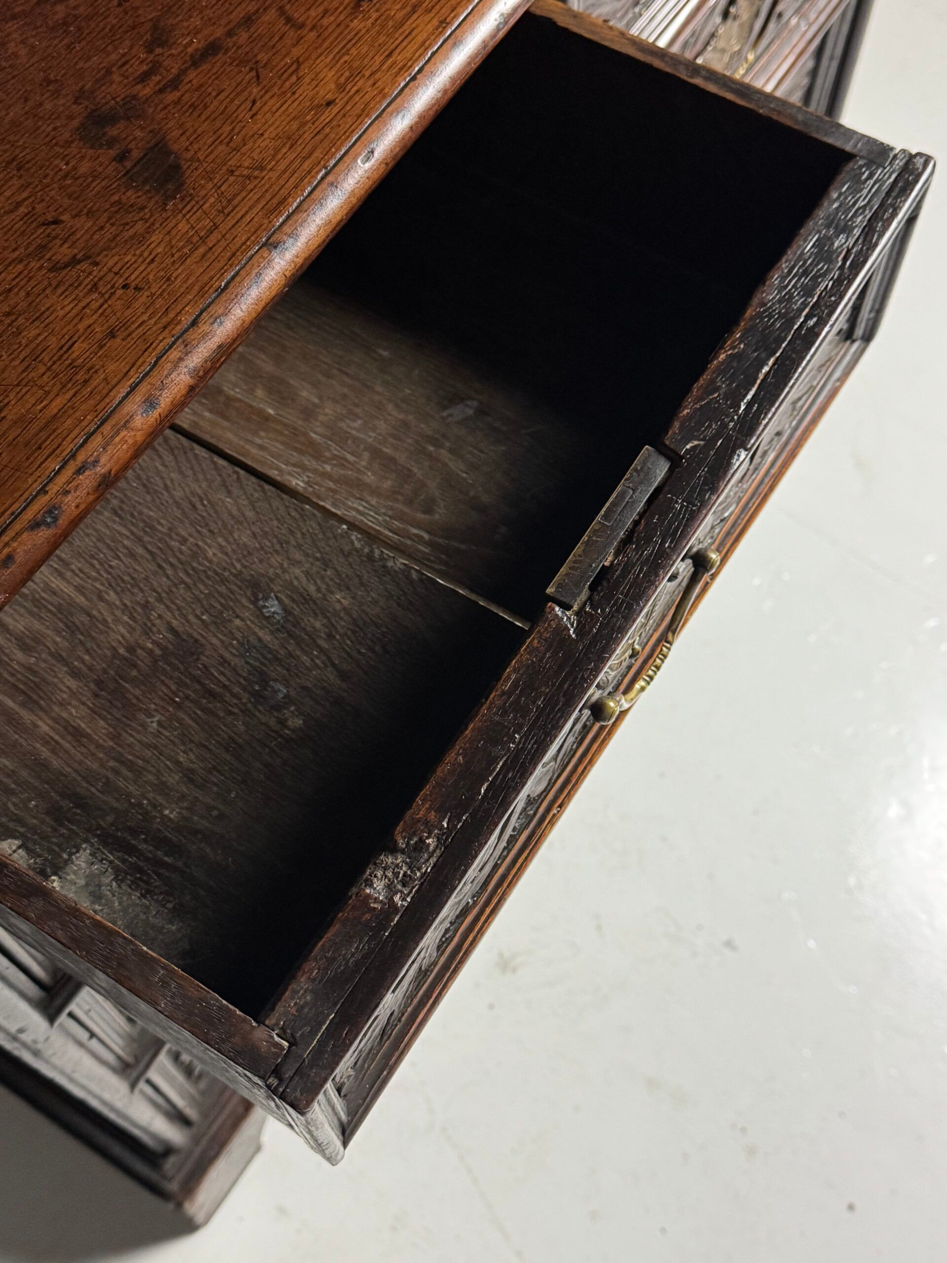 Commode anglaise du 19ème siècle