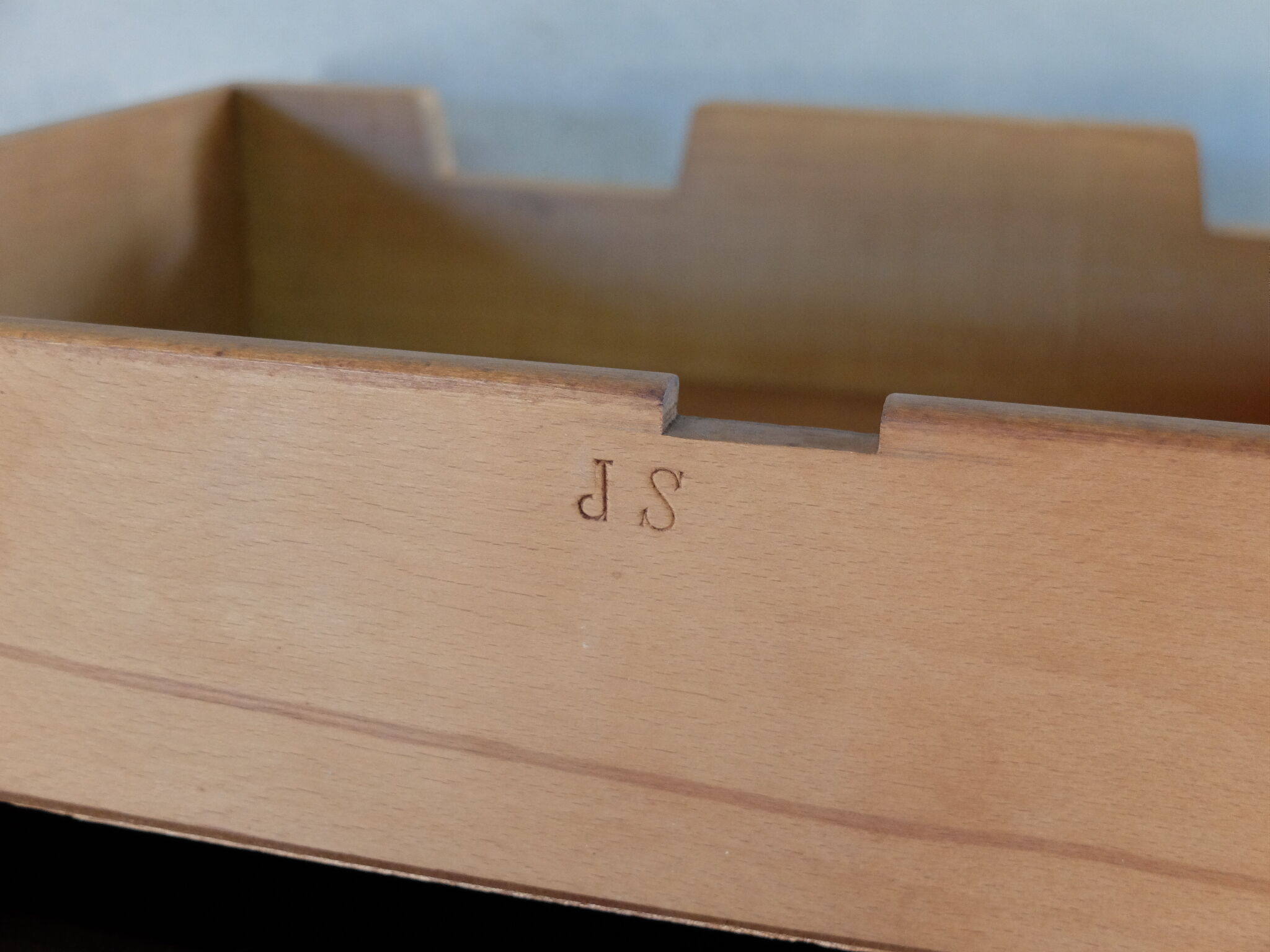 Buffet 1950 signed, lacquered black and sycamore