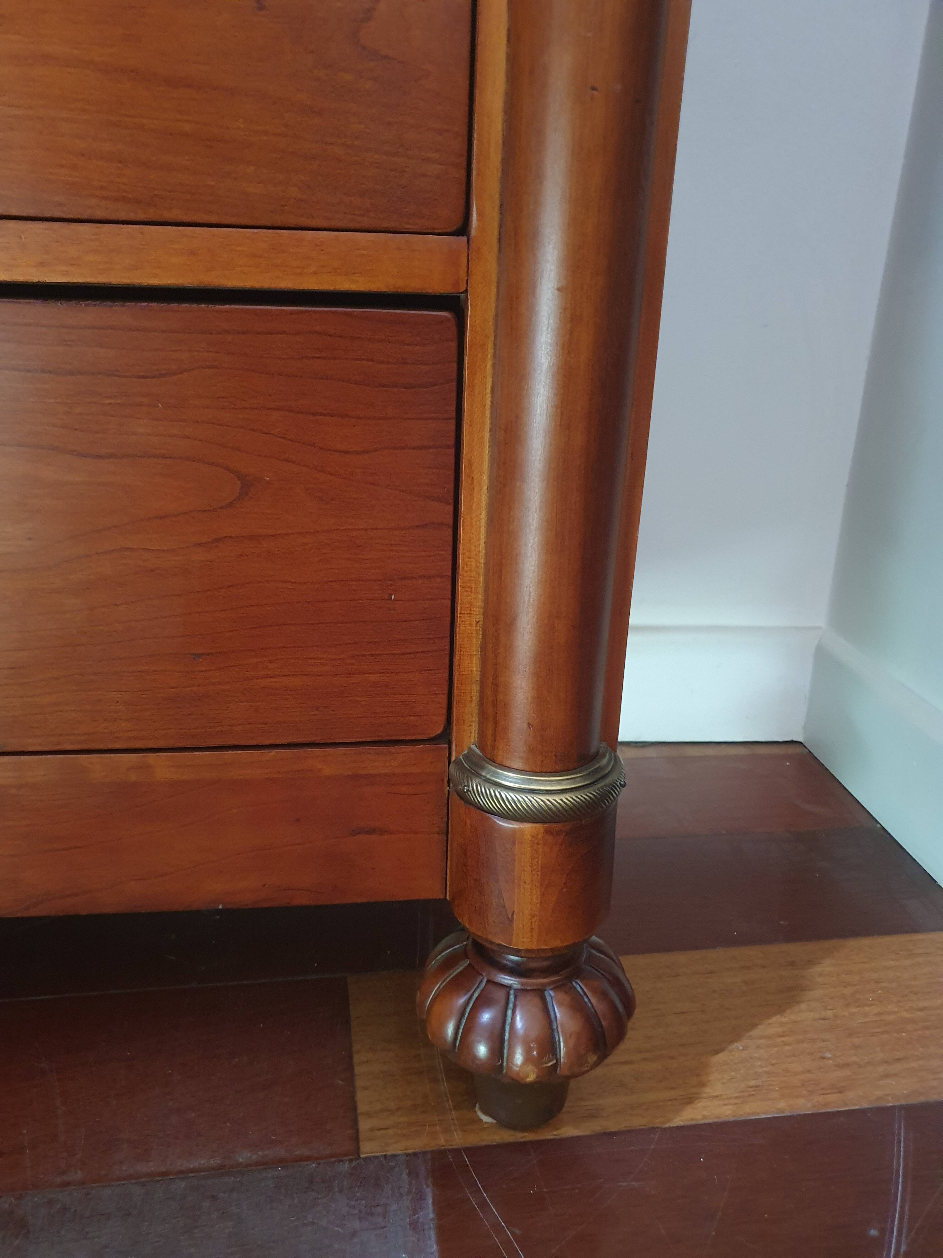 Chiffonier