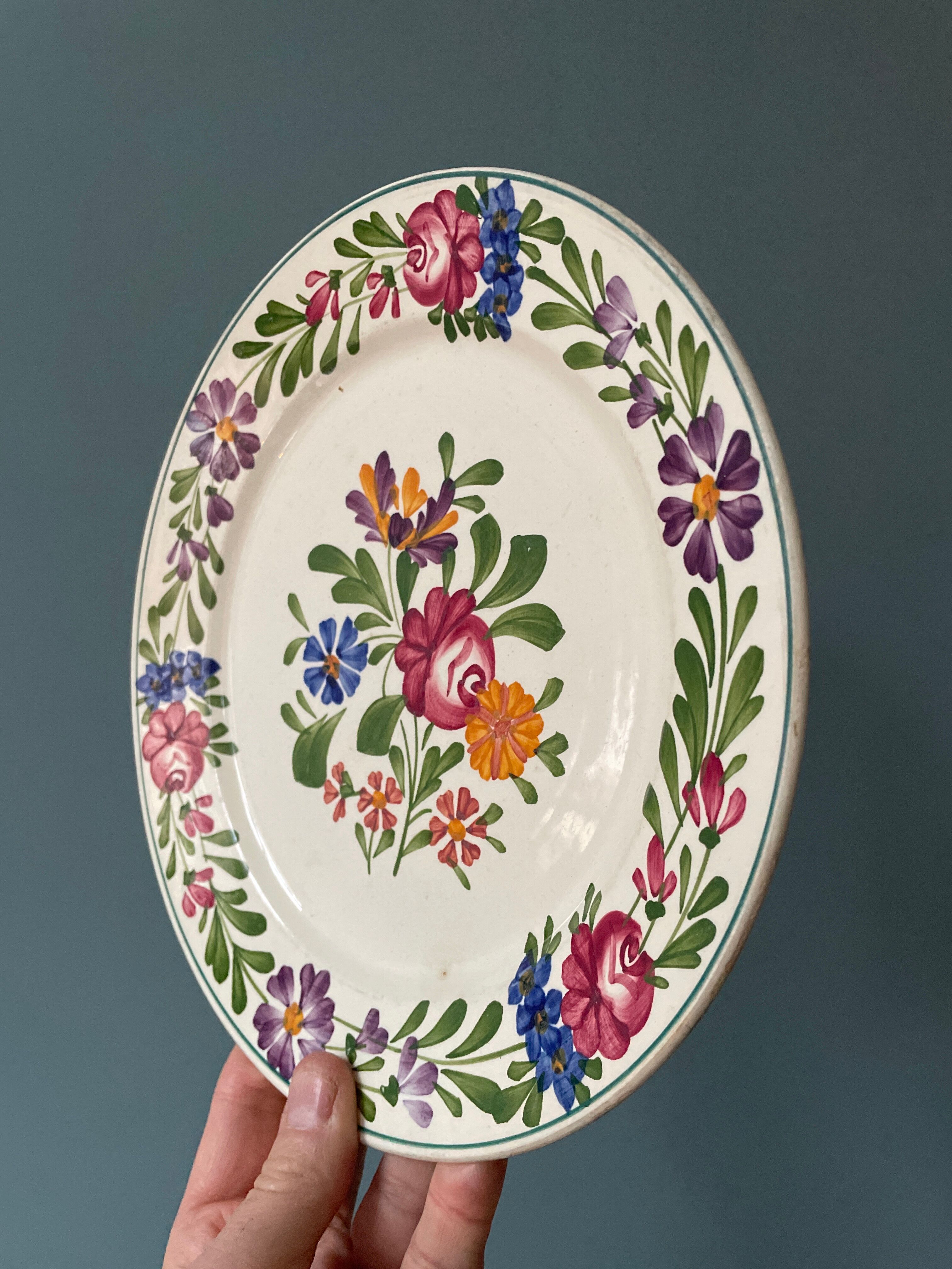 Set of 8 flat plates in Sarreguemines earthenware, model "Rusticana"