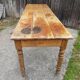 Table de ferme en noyer massif