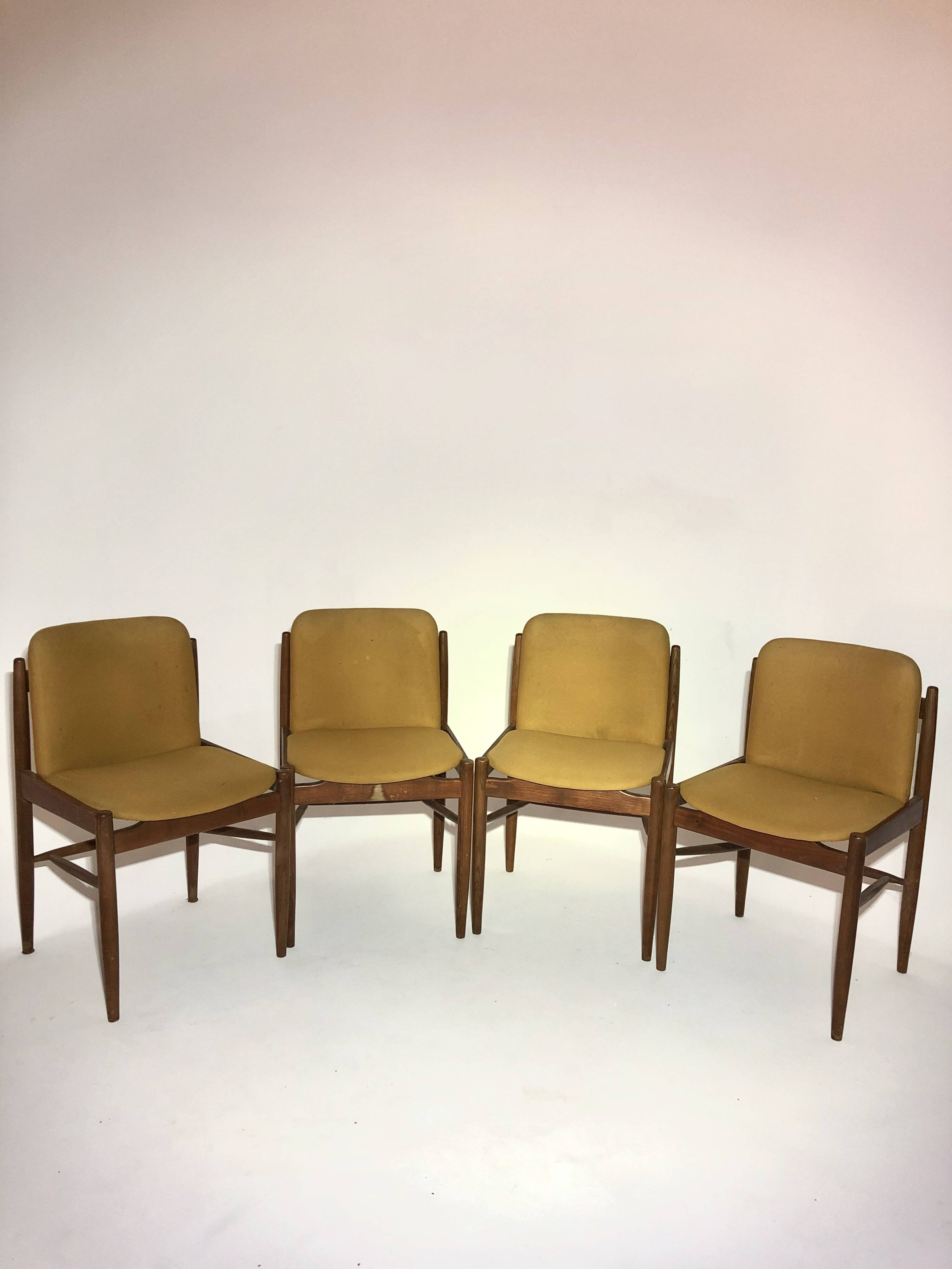 Set of 4 italian style chairs 1960 - rosewood and fabric