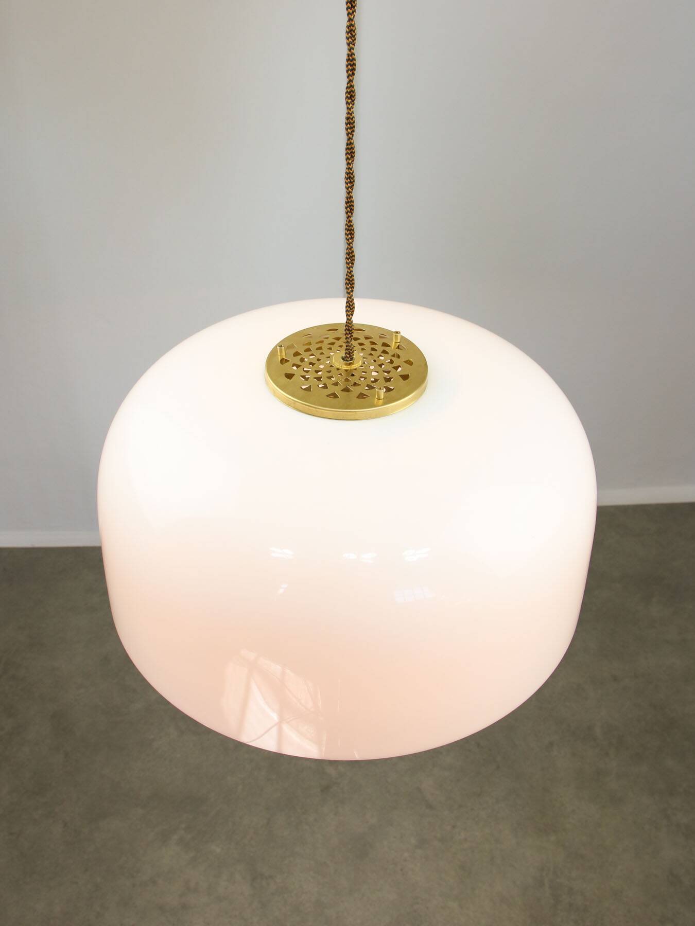 Medusa Pendant by Luigi Massoni for Guzzini in Brass and Plexiglass, 1970s