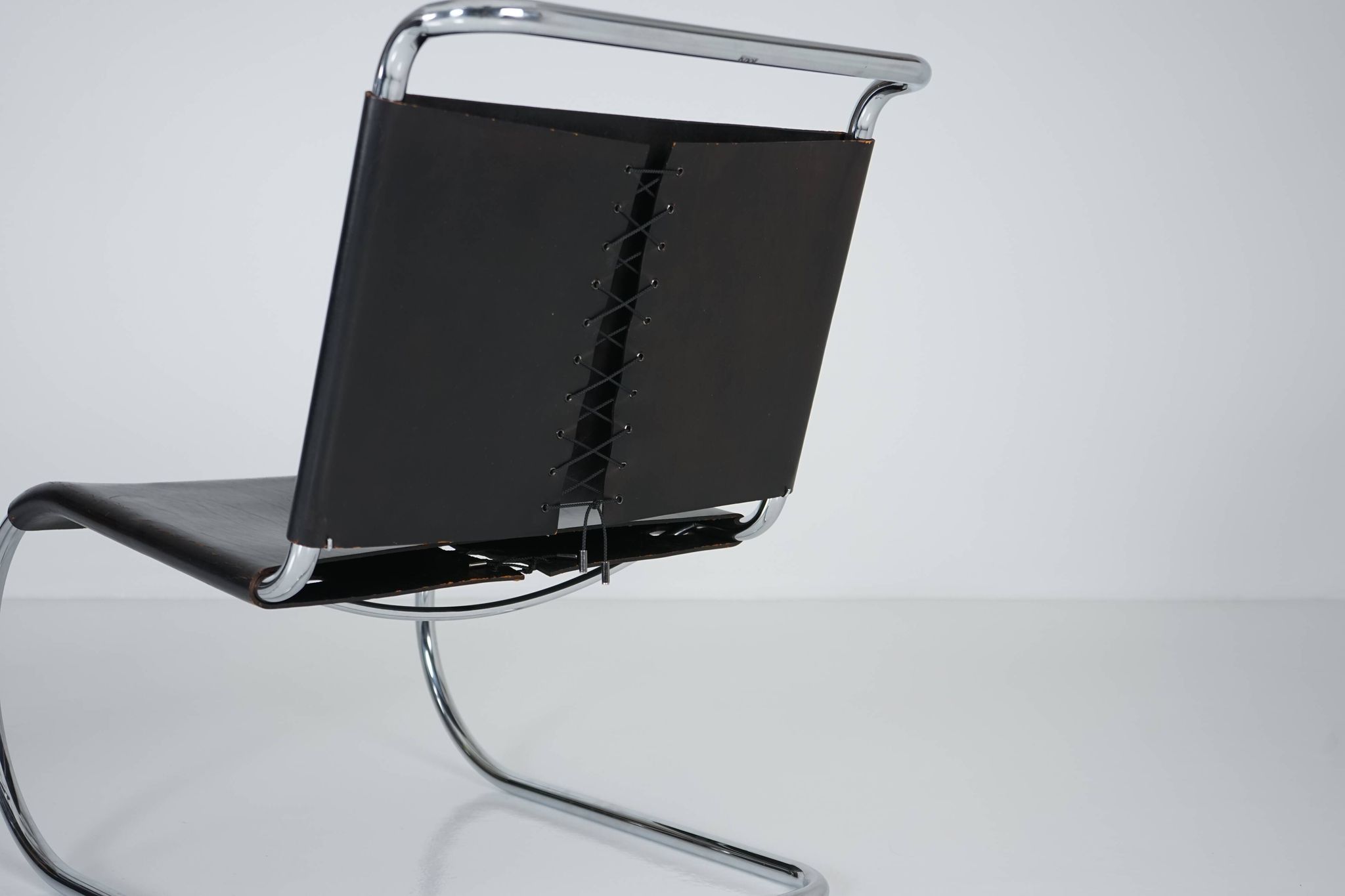 MR30/5 Tubular Steel Arm Chair by Ludwig Mies van der Rohe for Knoll Set of