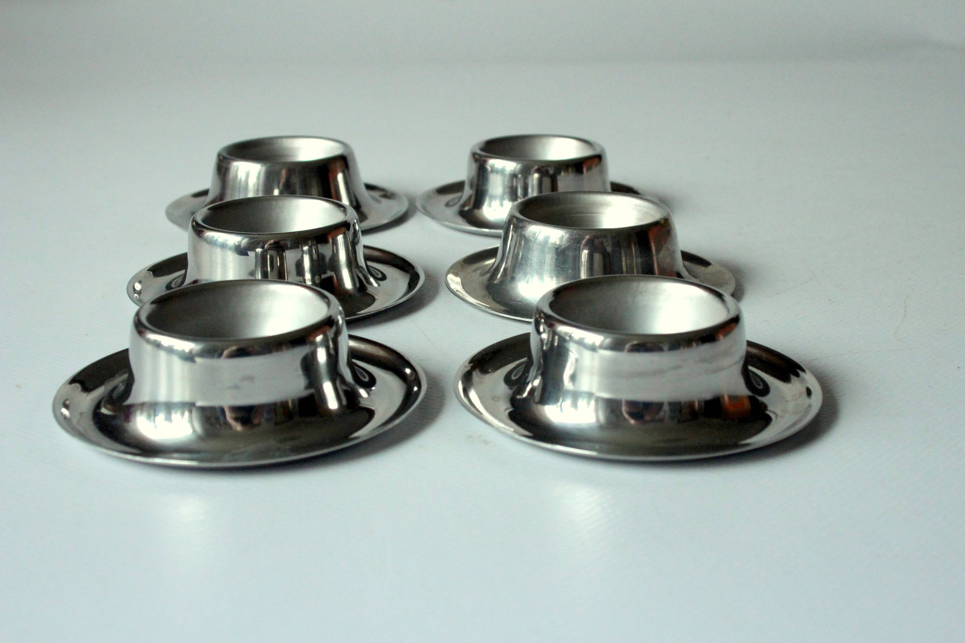 Stainless steel egg cups - set of 6 - Vintage