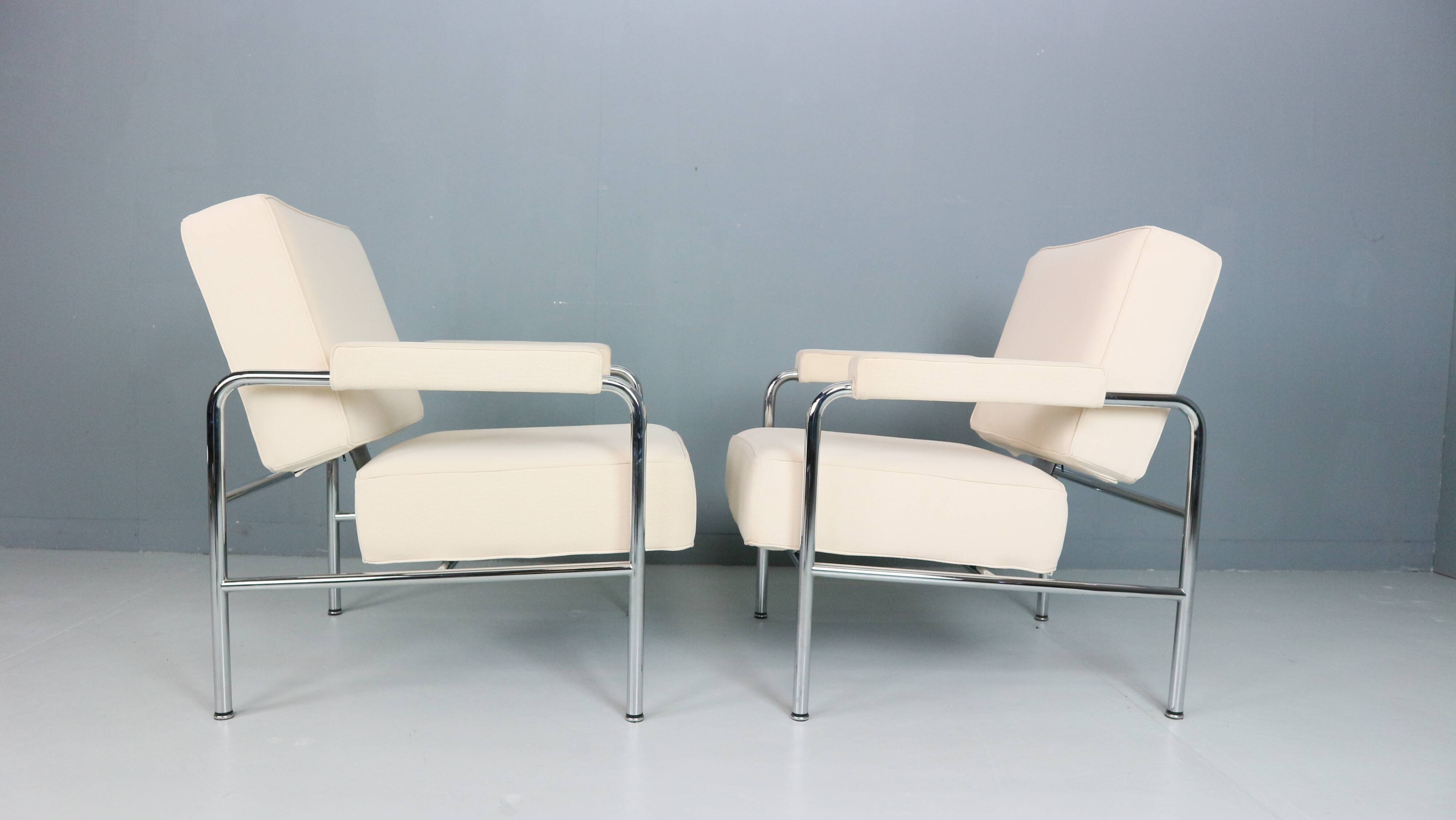 2x Fauteuil Wagon Fumoir LC 13 Le Corbusier, 1931
