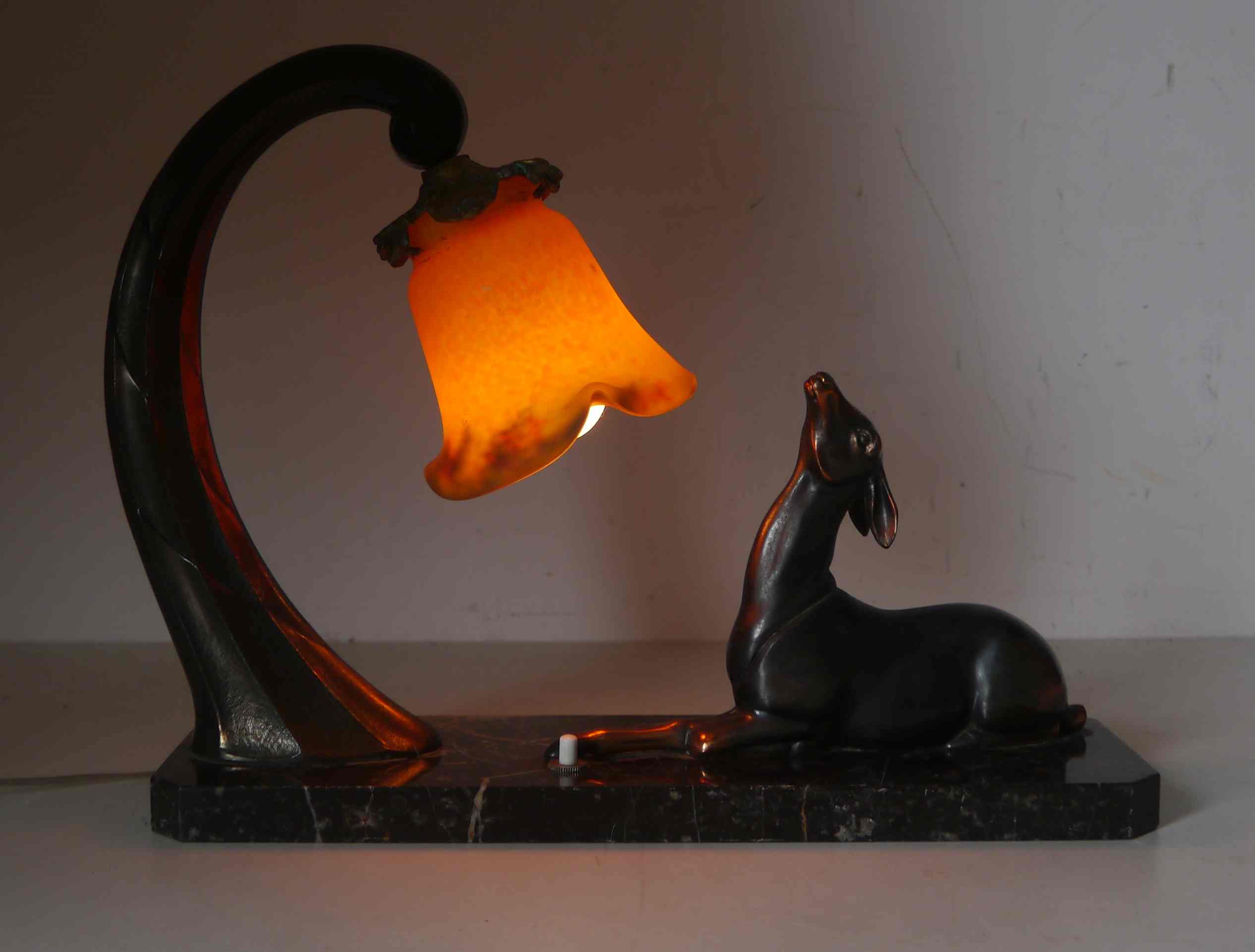 Art deco lamp gazelle decoration Manufacture 30's years