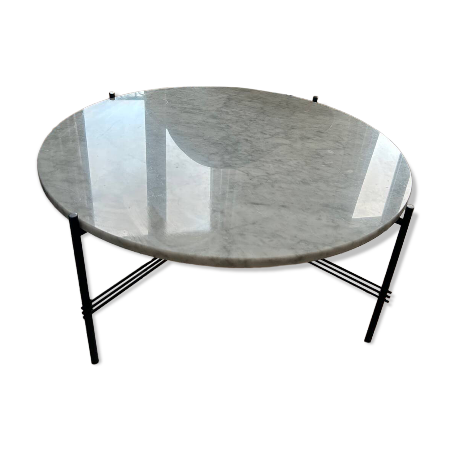 Gubi table basse marbre