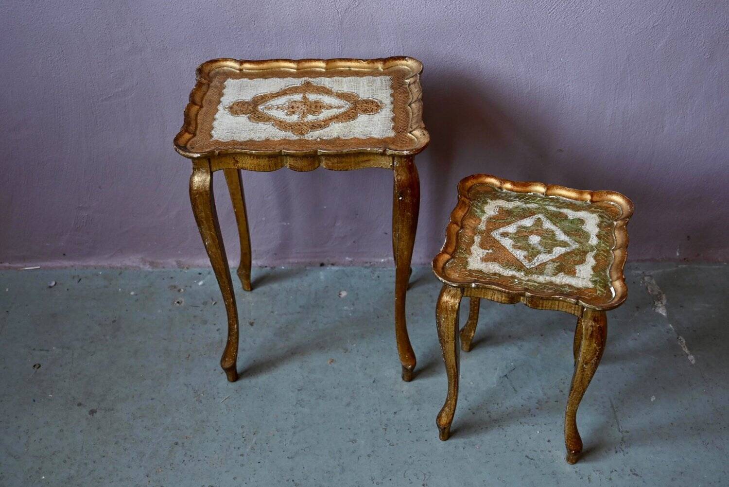 Nested tables in Florentine baroque style, gilded with gold leaf, Florence 1950s-60s.