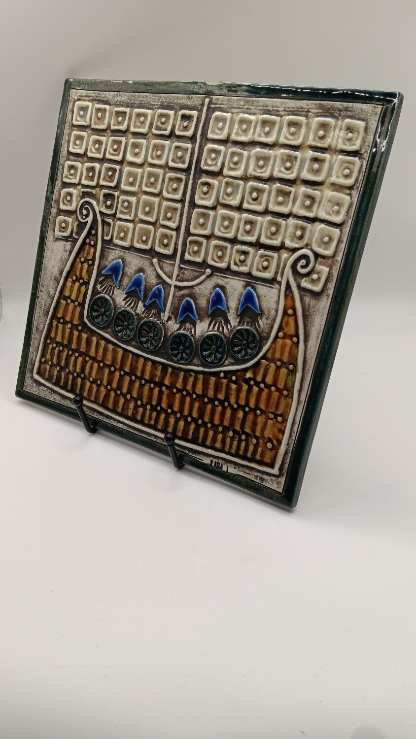 Lisa Larsson, "Skepp" from the Unik series, glazed stoneware, Gustavsberg