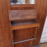 Coat rack cloakroom