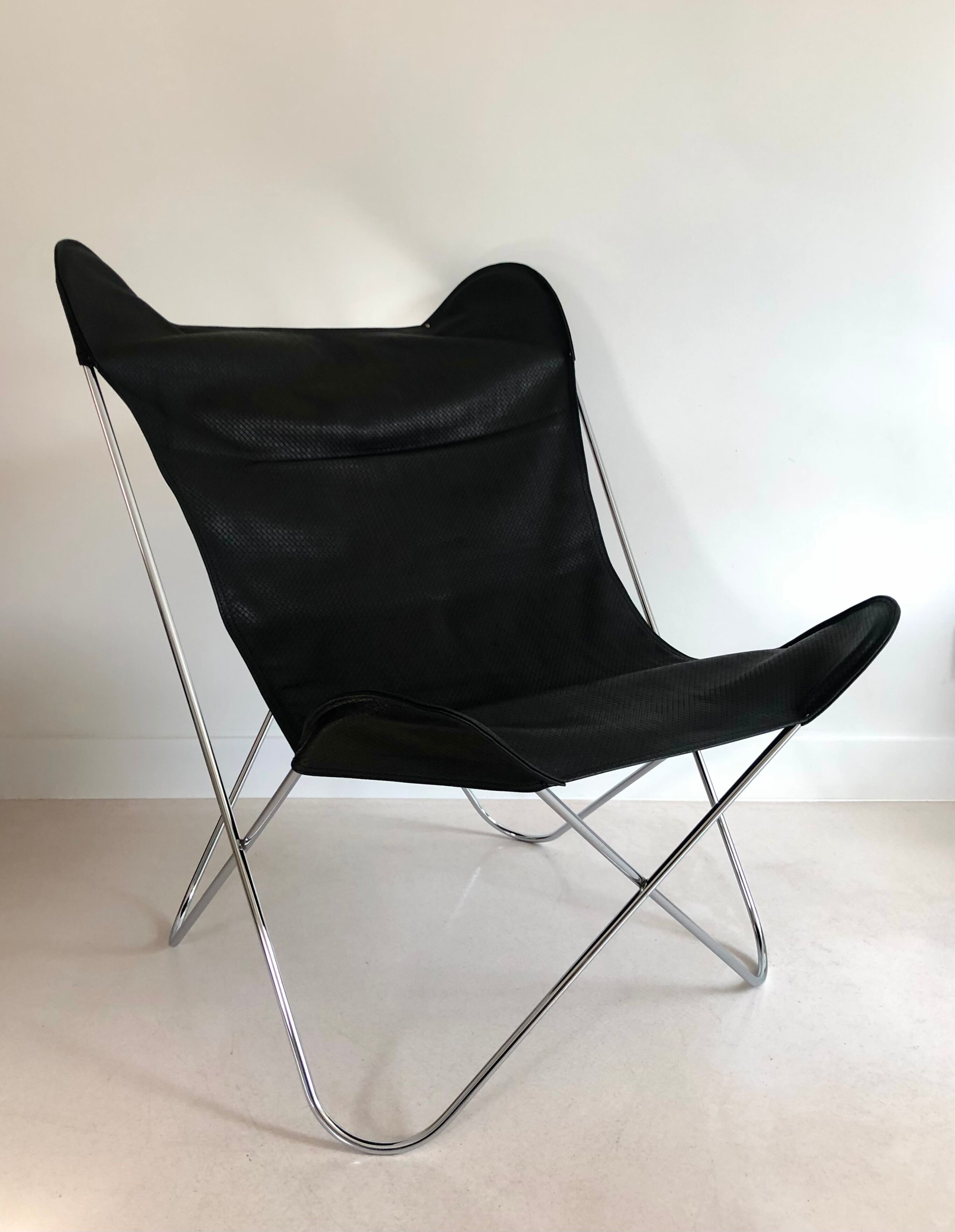 Armchair "Papillon" in chromed steel by Gavina Spa, Italy 70s