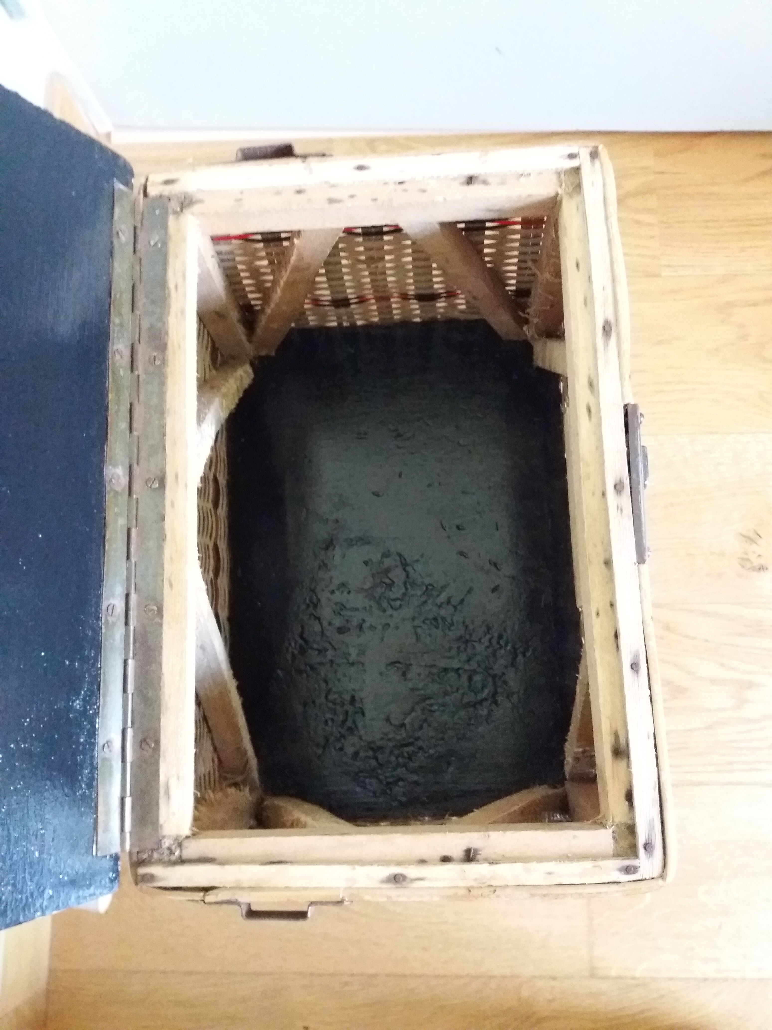 Fishing storage chest wicker fisherman's stool