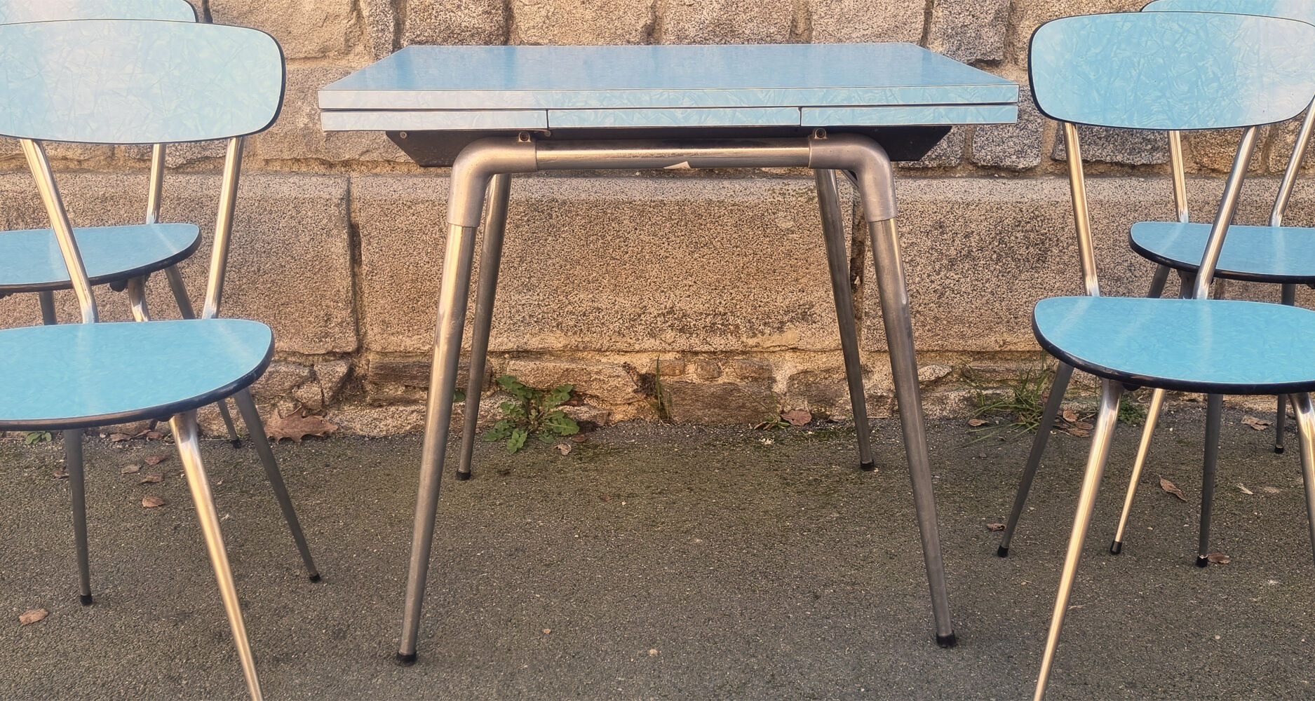 Blue formica set Jafae and its 4 vintage chairs, 70s
