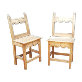Paire de chaises rustiques vintage