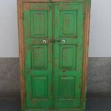 Armoire ancienne en bois vert