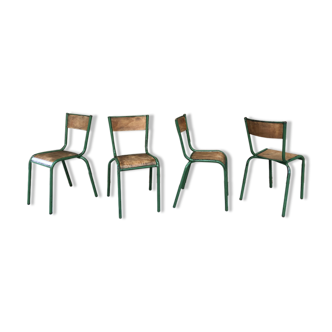 Chaises d'école