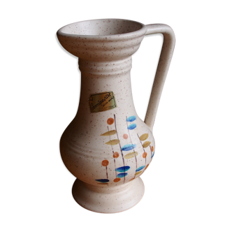 Modernist pitcher Poët Laval, Drôme provencal