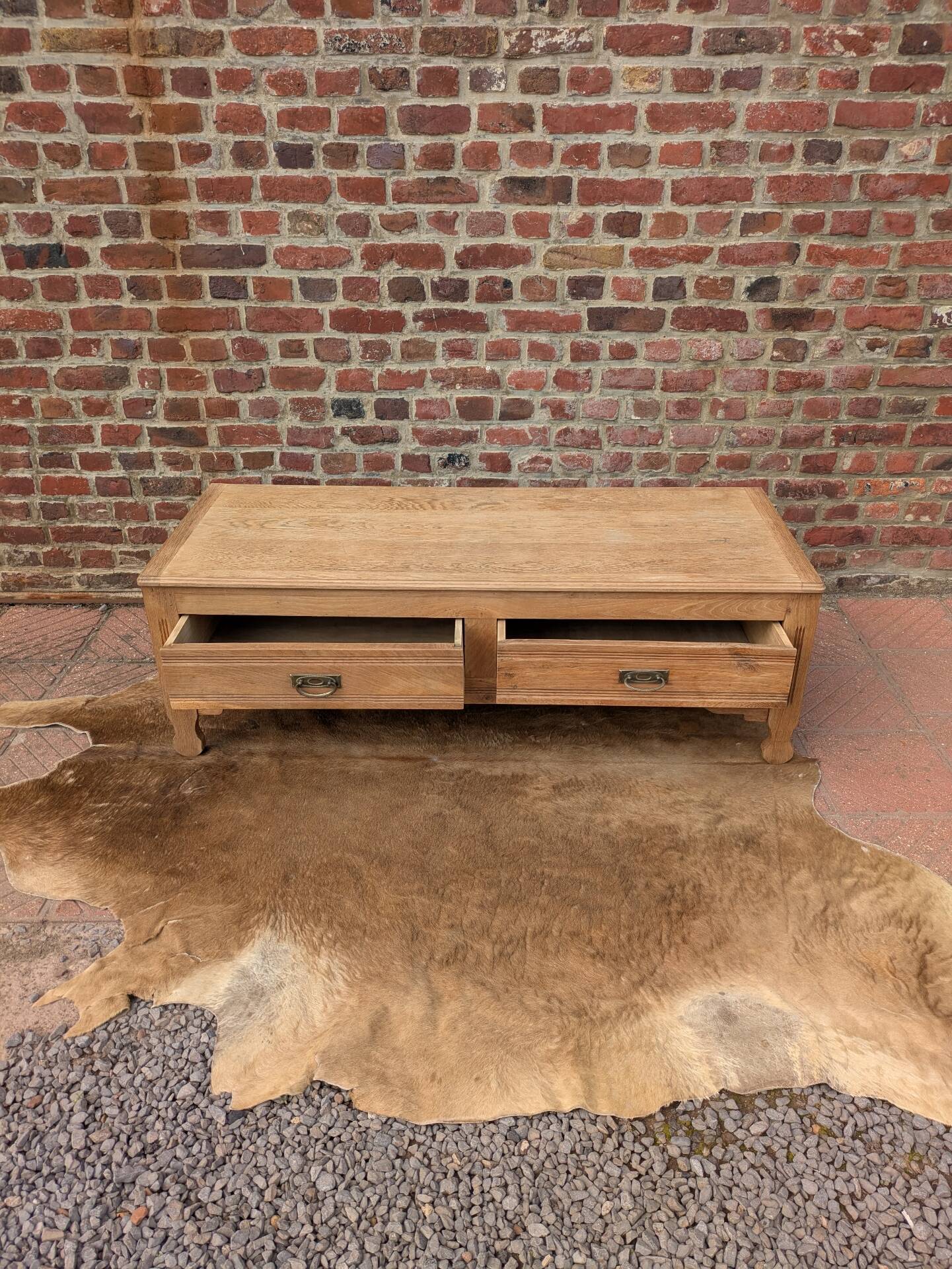 Low sideboard