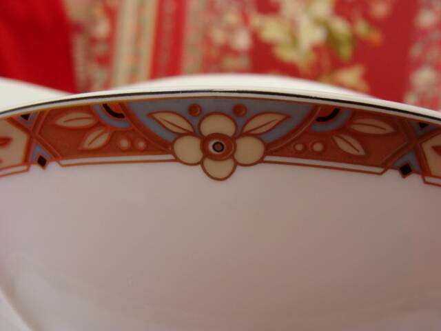 Tirschenreuth porcelain sauceboat