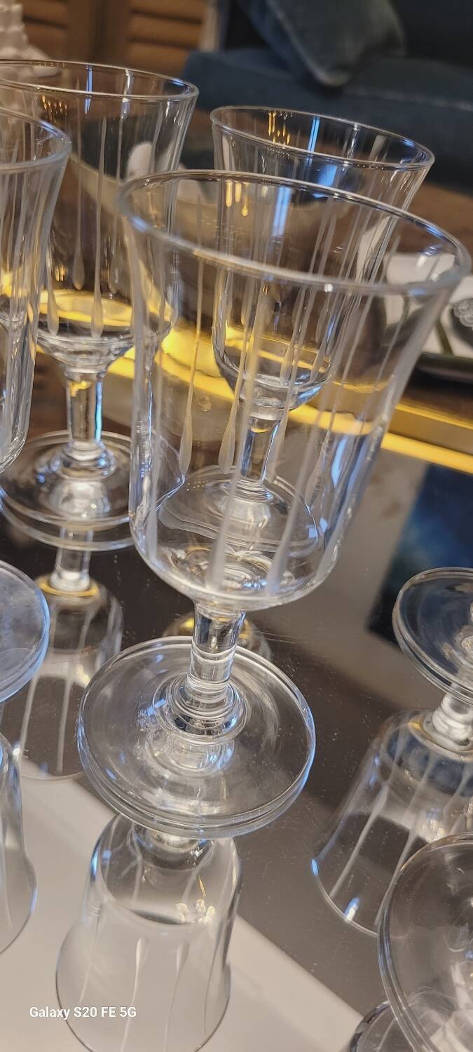 Set of 60's chiseled glasses