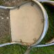 Chaise en velours beige et chrome forme courbée vintage 1950