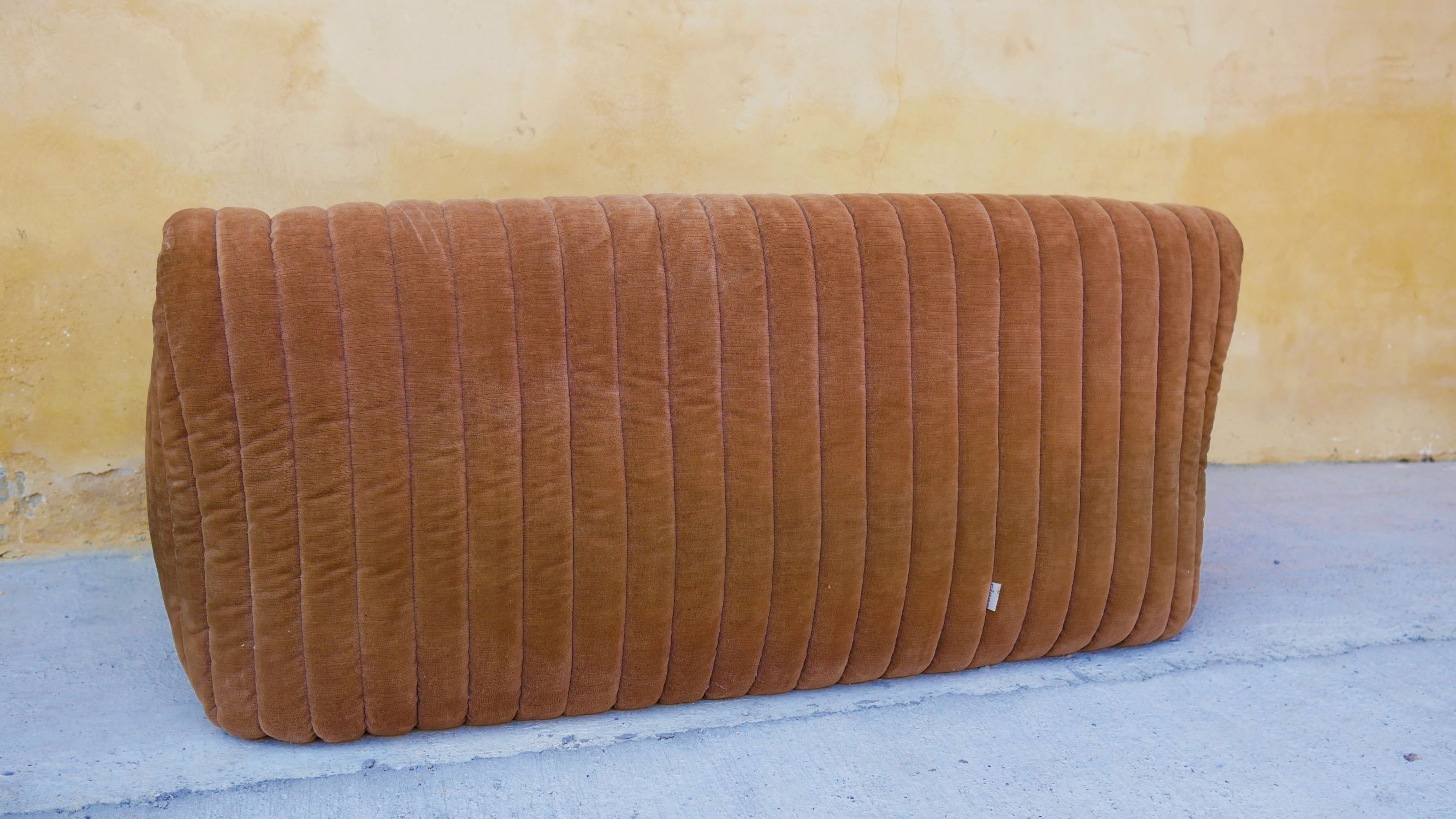 Sofa model "Sandra" by Annie Hieronimus for Cinna editions, 70
