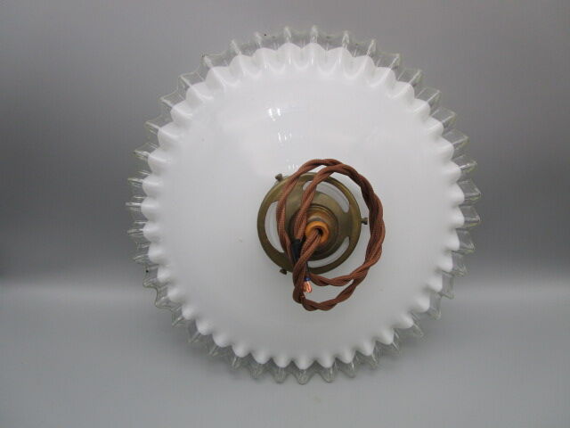 Old suspension in white opaline