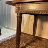 Table de ferme en noyer de style Louis XVI