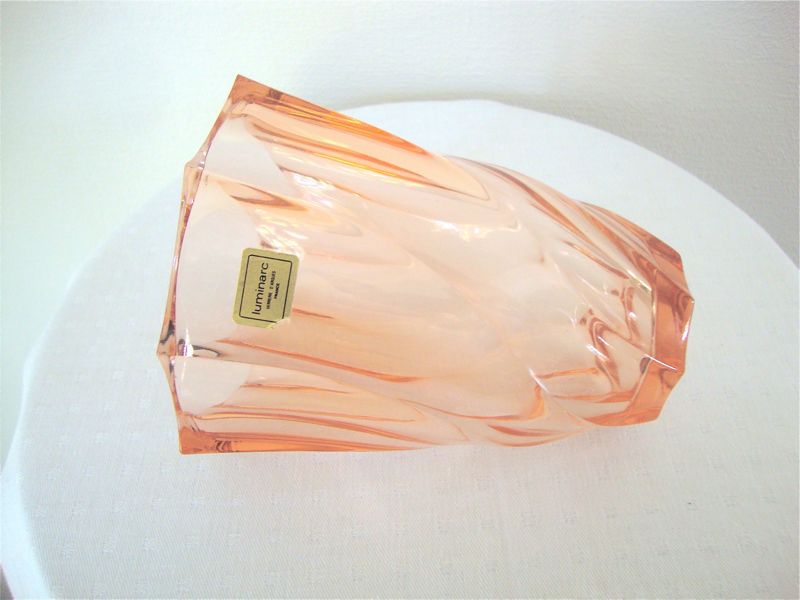 Arques Luminarc glasswork vase