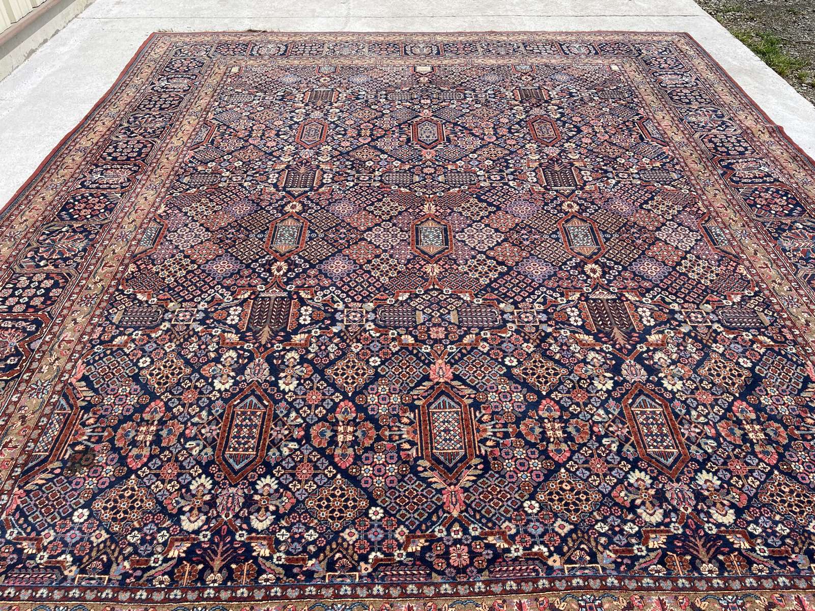 handmade wool Iranian rug