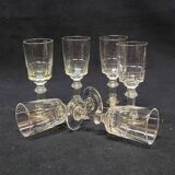 6 anciens verres a liqueur en verre taillé modèle mirabeau