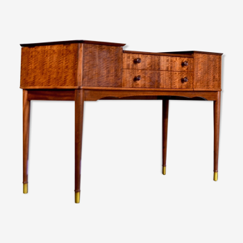 Vintage Midcentury 'Vesper' Console Table / Dresser in Walnut and Brass.