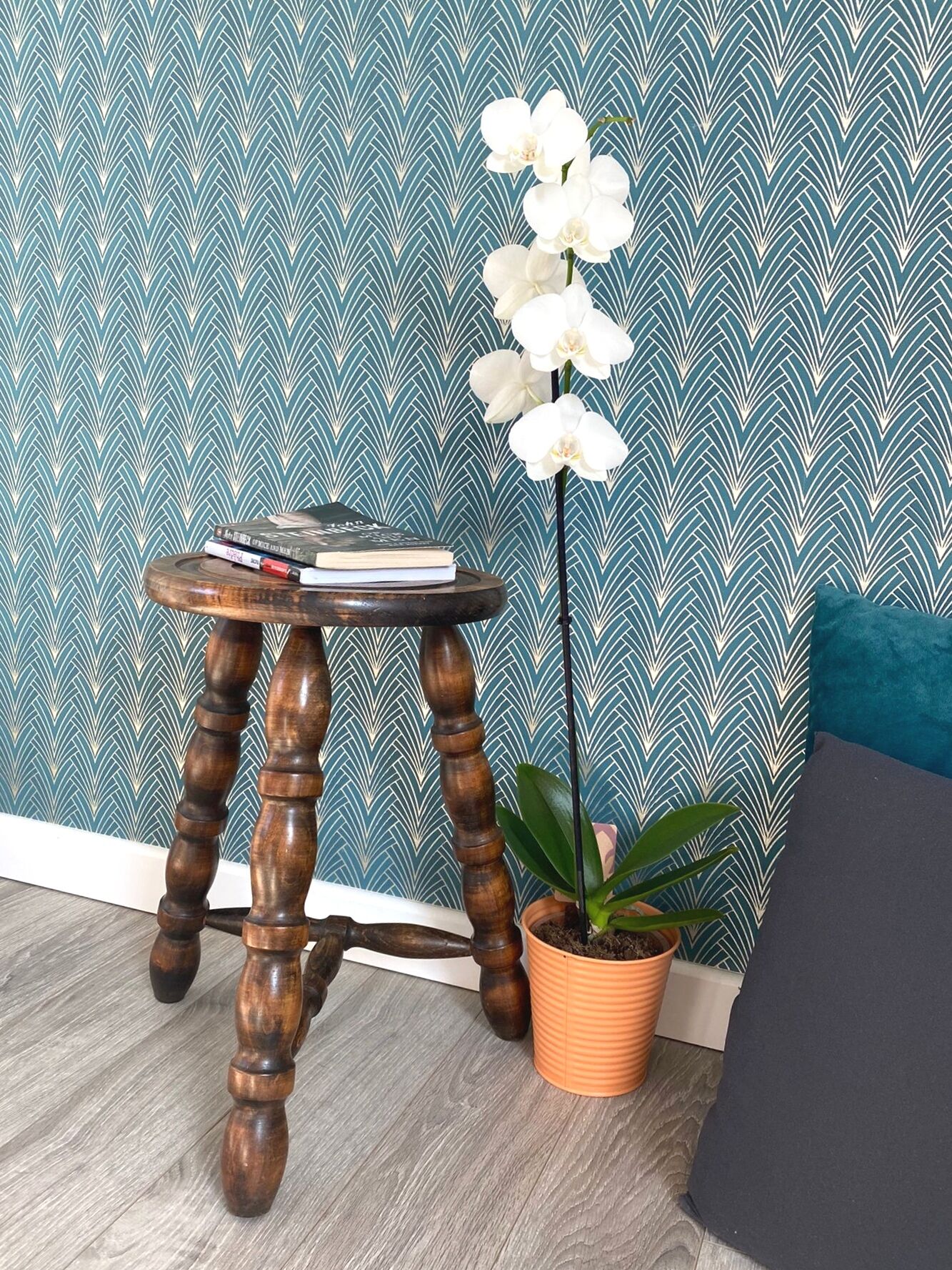 Vintage tripod stool