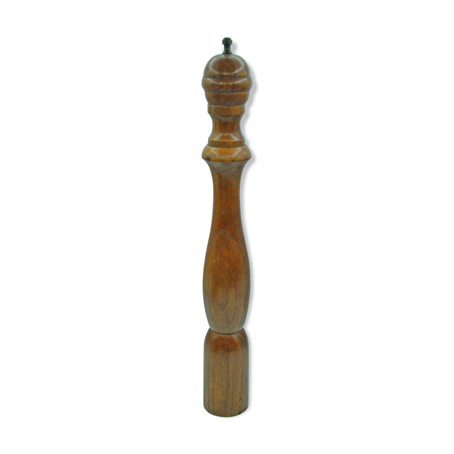 Functional wooden pepper mill deco collection
