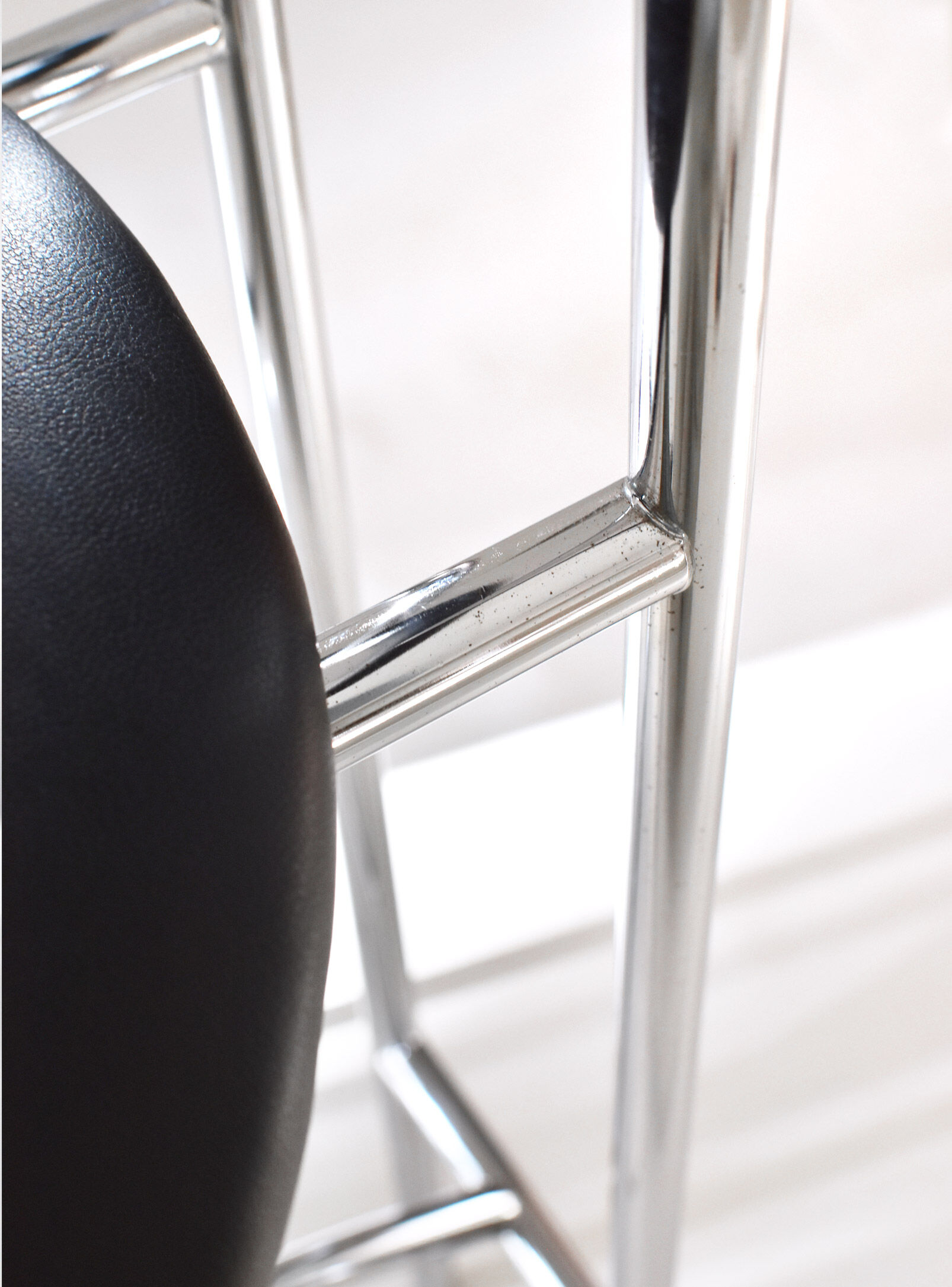 3 bar stools "Tokyo" Rodney Kinsman - Bieffeplast circa 1985