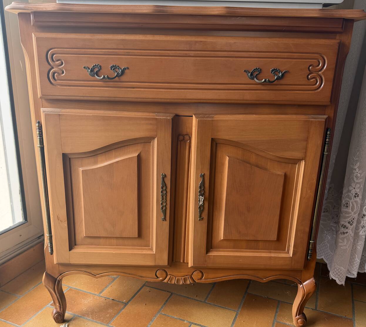 TV unit / low sideboard in Louis XV style